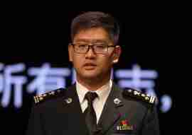 首都機(jī)場(chǎng)海關(guān)旅檢一處旅檢三科黨支部書(shū)記、科長(zhǎng)