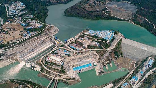 卡洛特水電站為巴基斯坦帶來了清潔的能源和可持續(xù)發(fā)展機遇。(三峽集團供圖)